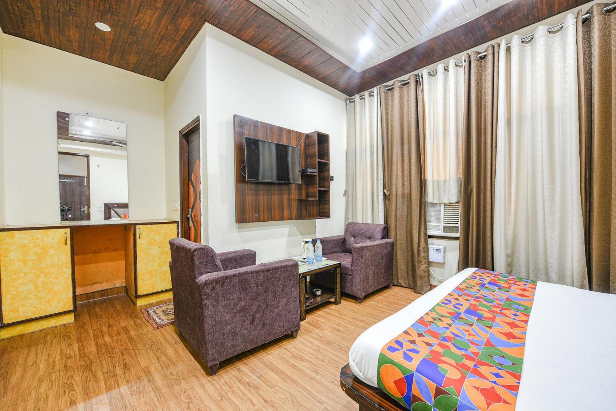 Fabhotel Royal Inn Chandigarh Ngoại thất bức ảnh
