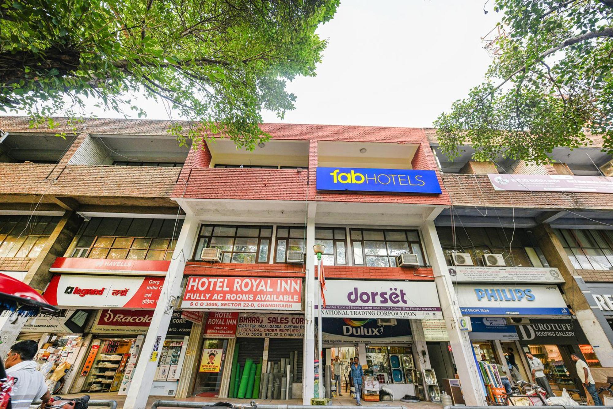 Fabhotel Royal Inn Chandigarh Ngoại thất bức ảnh