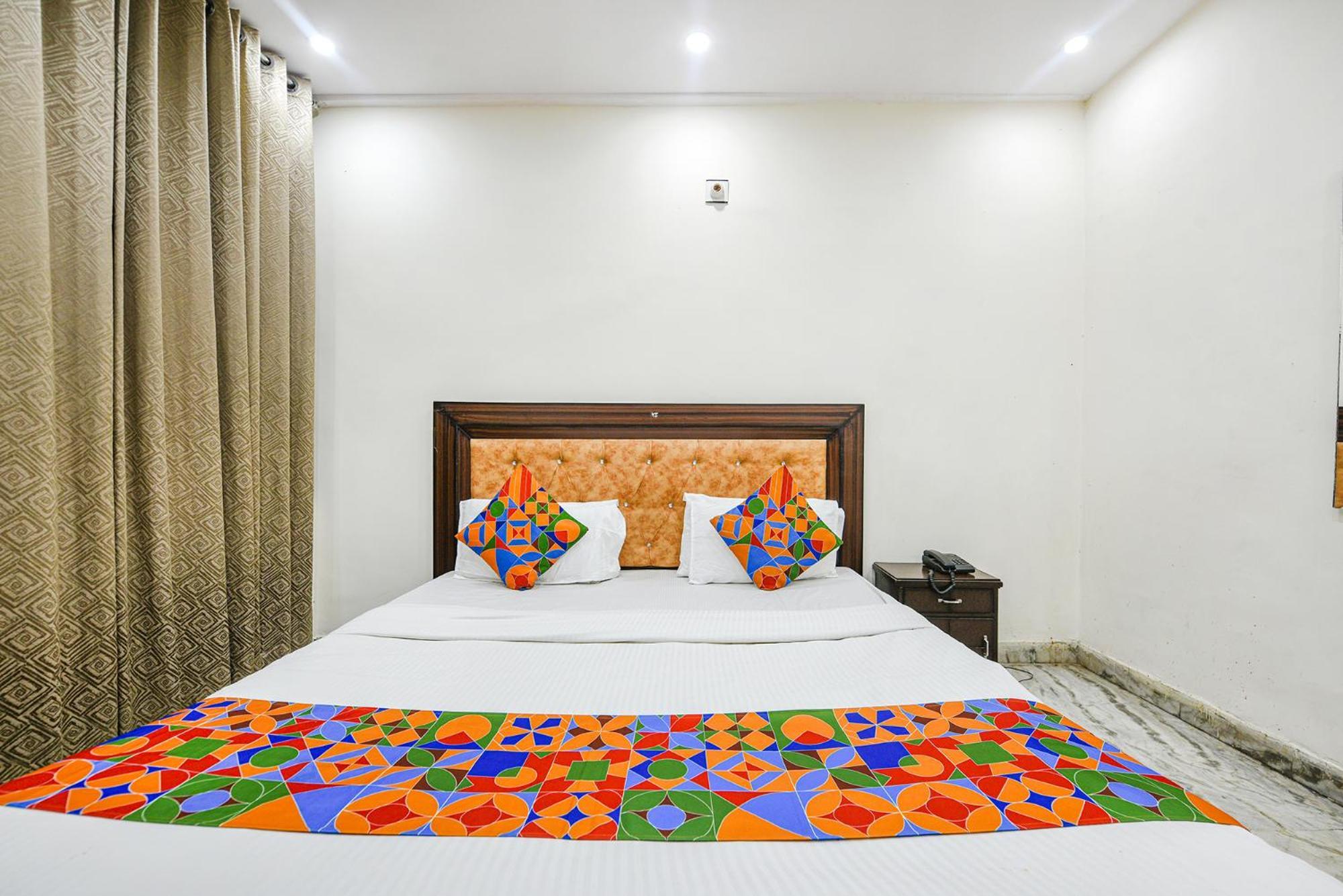 Fabhotel Royal Inn Chandigarh Ngoại thất bức ảnh
