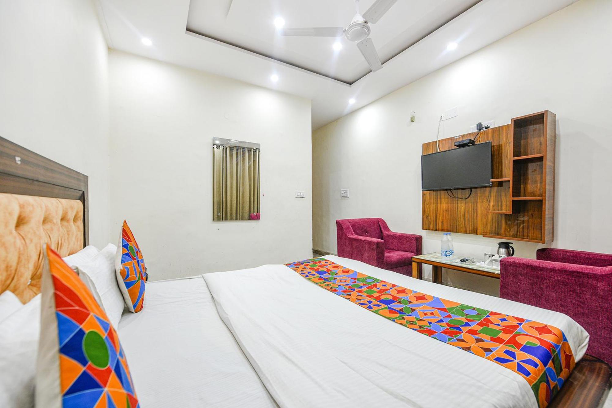 Fabhotel Royal Inn Chandigarh Ngoại thất bức ảnh